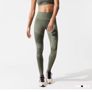 Alo High waisted Moto leggings